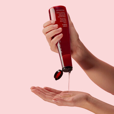 Color Lustre Brilliant Glaze Shampoo - hiro offers | L'Oréal Partner Shop